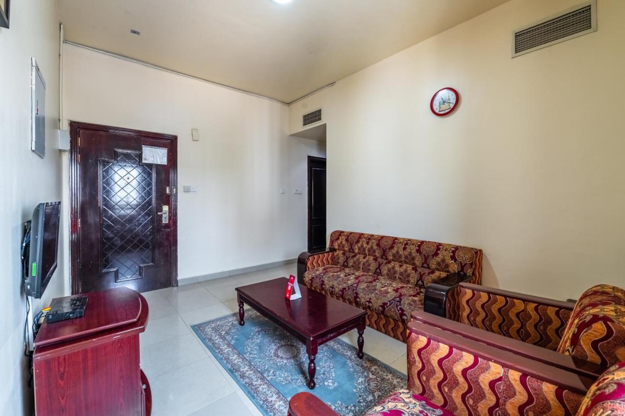 Al Reem Hotel Apartments Шарджа Екстериор снимка